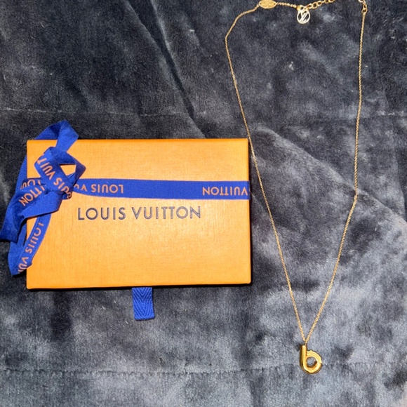 Louis Vuitton “LV & Me” Collection Letter ‘B’ Necklace - Picture 9 of 12